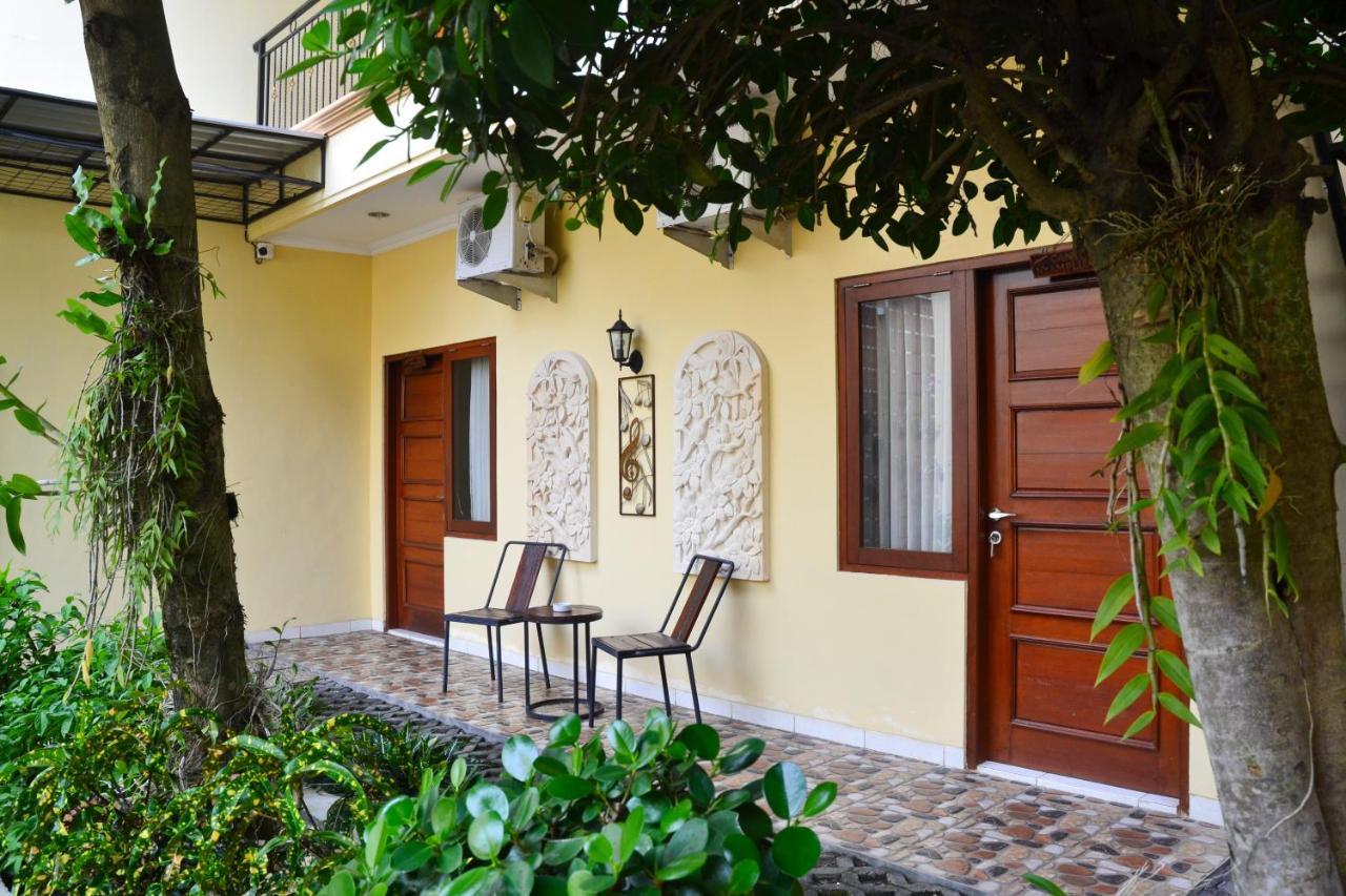 Roemah Canting Homestay Yogyakarta Eksteriør billede