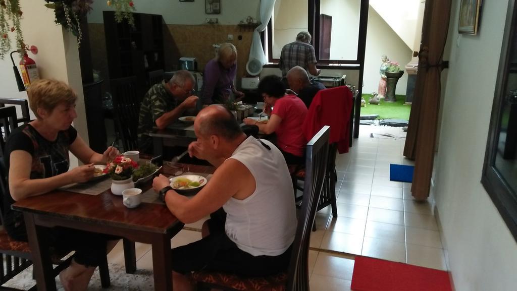 Roemah Canting Homestay Yogyakarta Eksteriør billede